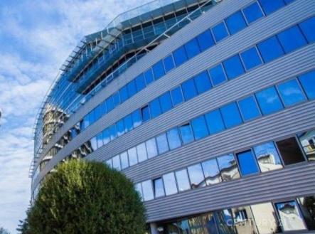 . | Pronájem - kanceláře, 883 m²