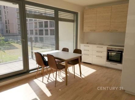 . | Pronájem bytu, 2+kk, 50 m²