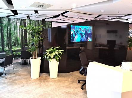 . | Pronájem - kanceláře, 990 m²