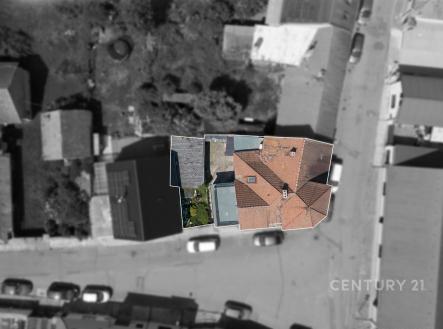 Pohled z výšky | Prodej - dům/vila, 257 m²