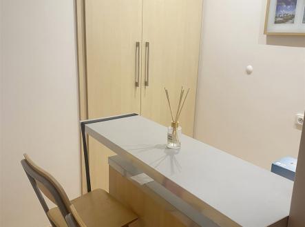 . | Prodej bytu, 1+kk, 28 m²