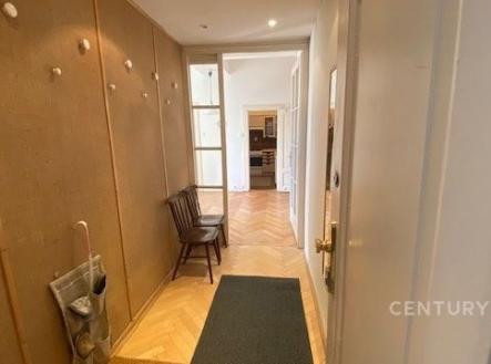 . | Pronájem bytu, 3+kk, 85 m²