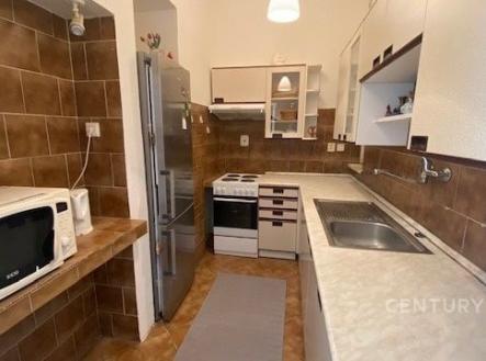 . | Pronájem bytu, 3+kk, 85 m²