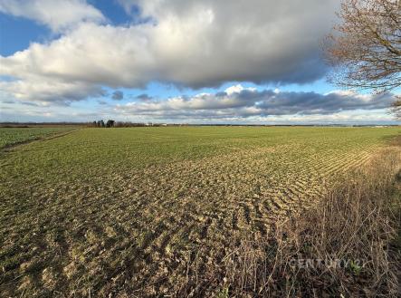 Unhošť 30.230 m2 | Prodej - pozemek, zemědělská půda, 40 767 m²
