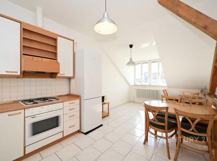 . | Prodej bytu, 2+1, 104 m²