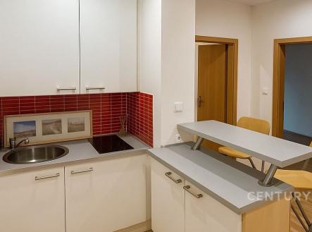Kuchyň | Pronájem bytu, 1+kk, 28 m²