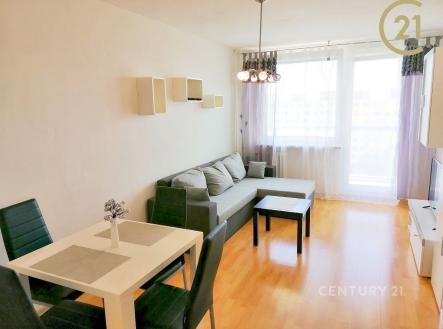 . | Pronájem bytu, 3+kk, 80 m²