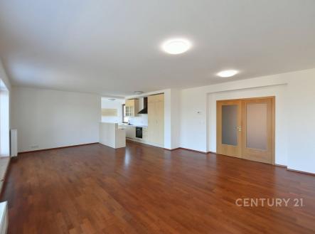 . | Pronájem bytu, 4+kk, 144 m²