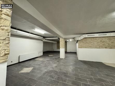 img-9164.jpeg | Pronájem - obchodní prostor, 285 m²