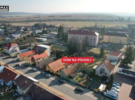 pohled na dům | Prodej - dům/vila, 110 m²