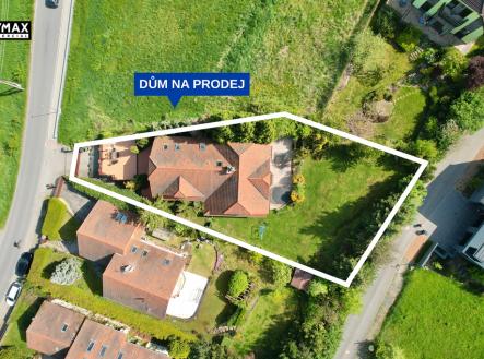 letecký pohled na dům | Prodej - dům/vila, 347 m²