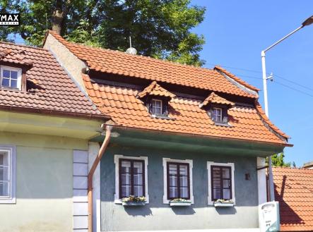 dumokna.jpg | Prodej - dům/vila, 121 m²