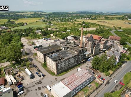 pohled | Prodej - pozemek pro komerční výstavbu, 15 679 m²