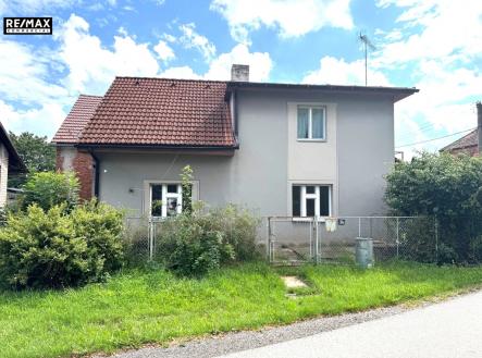 pohled na dům | Prodej - dům/vila, 115 m²