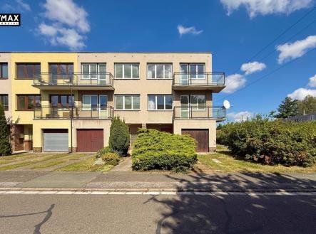 pohled na dům | Prodej - dům/vila, 152 m²