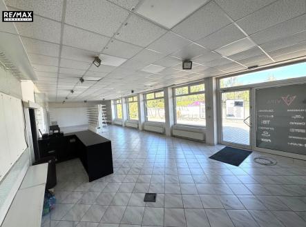 obchodní prostory | Pronájem - obchodní prostor, 400 m²