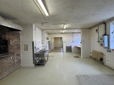 hlavní prostor | Pronájem - obchodní prostor, 159 m²