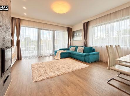 obývací pokoj | Prodej - dům/vila, 225 m²