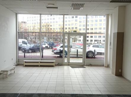 pohled-ven.jpg | Pronájem - obchodní prostor, 55 m²