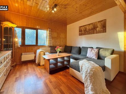 obývací pokoj | Prodej - chata/rekreační objekt, 74 m²
