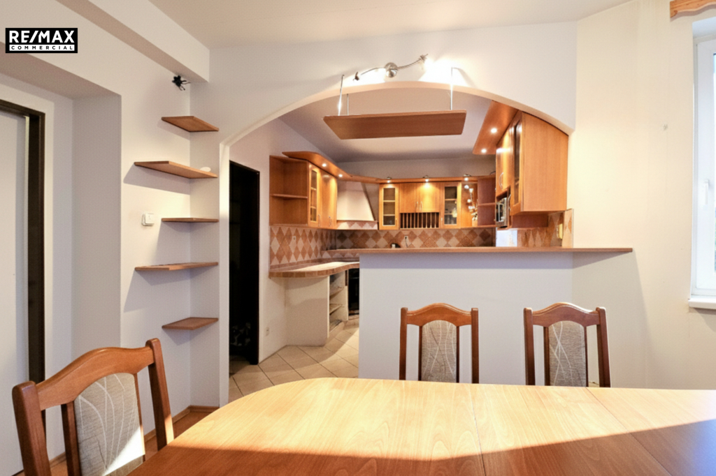 kuchyně s jídelnou