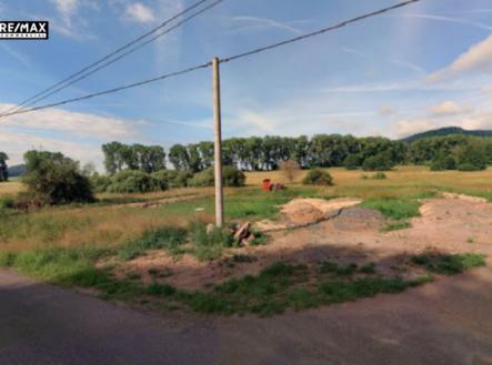 pohled na pozemek | Prodej - pozemek pro bydlení, 2 240 m²