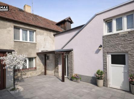 vstup do domu, zateplený | Prodej - dům/vila, 126 m²