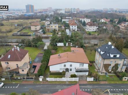 letecký pohled | Prodej - dům/vila, 355 m²