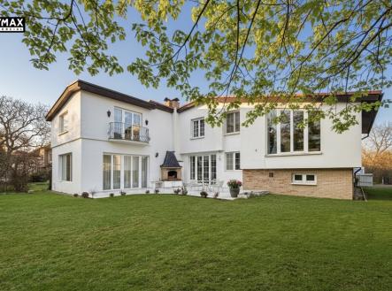 Prodej - dům/vila, 355 m² obrázek