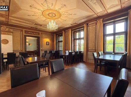 společenské prostory | Prodej - jiné, 2 400 m²