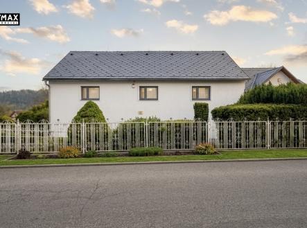 dum02.jpg | Prodej - dům/vila, 320 m²