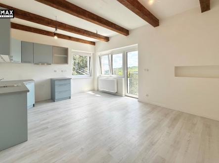 obývací pokoj + kk | Prodej bytu, 3+kk, 69 m²