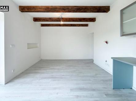 obývací pokoj + kk | Prodej bytu, 3+kk, 69 m²