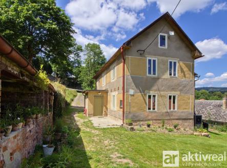 RD Lobeč Viktor Janovský 16 | Prodej - dům/vila, 294 m²