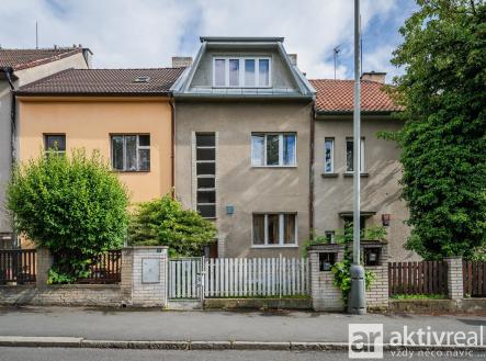 7IV04906 | Prodej - dům/vila, 180 m²