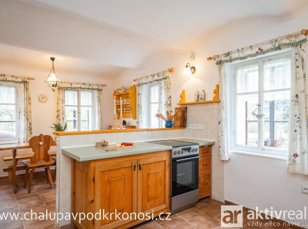 7IV02800 | Prodej - dům/vila, 165 m²