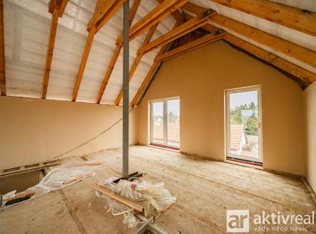 7IV09071 | Prodej - dům/vila, 143 m²