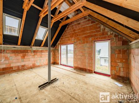 7IV09084 | Prodej - dům/vila, 143 m²