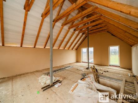 7IV09076 | Prodej - dům/vila, 143 m²