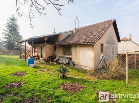 7IV09483 | Prodej - dům/vila, 104 m²