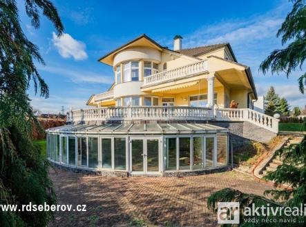 7IV05072 | Prodej - dům/vila, 1 093 m²