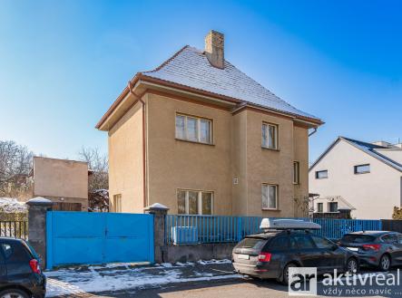 3 | Prodej - dům/vila, 175 m²