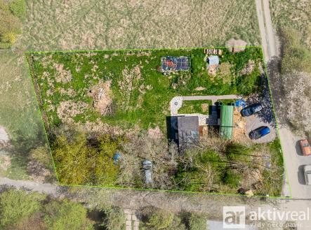 3_ozn | Prodej - pozemek pro bydlení, 1 418 m²
