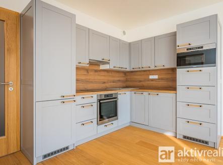 7IV02002 | Pronájem bytu, 2+kk, 59 m²