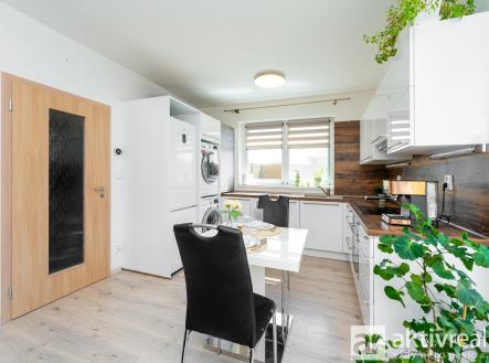 10 | Prodej bytu, 4+kk, 74 m²