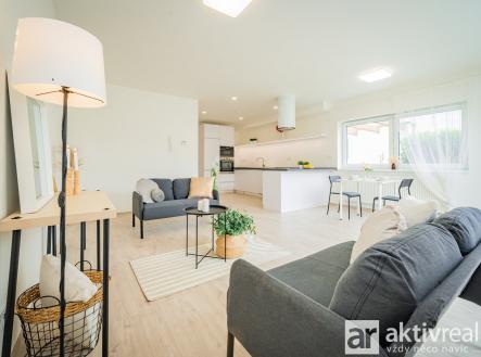7IV08740 | Prodej - dům/vila, 101 m²