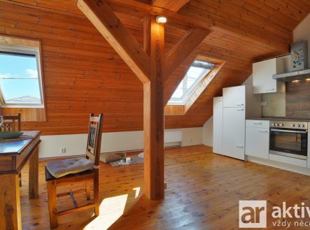 Pronájem bytu, 2+kk, 69 m² obrázek