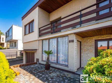 2 | Prodej - dům/vila, 143 m²