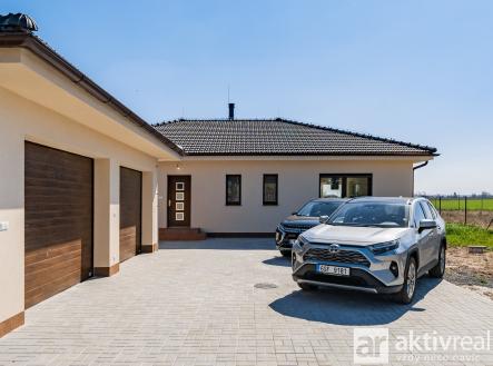 Dům Hořín Viktor Janovský 01 | Pronájem - dům/vila, 201 m²