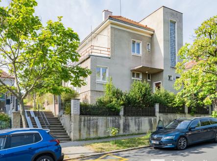 vilanamelniku.cz 50 | Prodej - dům/vila, 233 m²